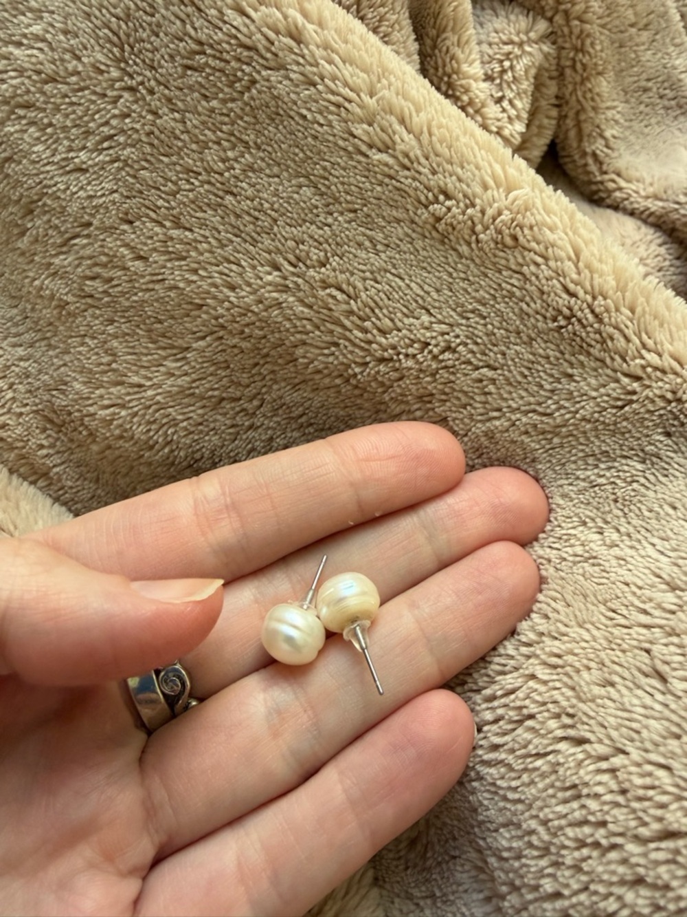 Pearl Earrings (read description!) - Picture 4 of 6